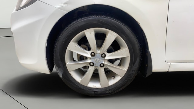 View Hyundai Fluidic Verna Image 27 Used Hyundai Fluidic Verna Image 27