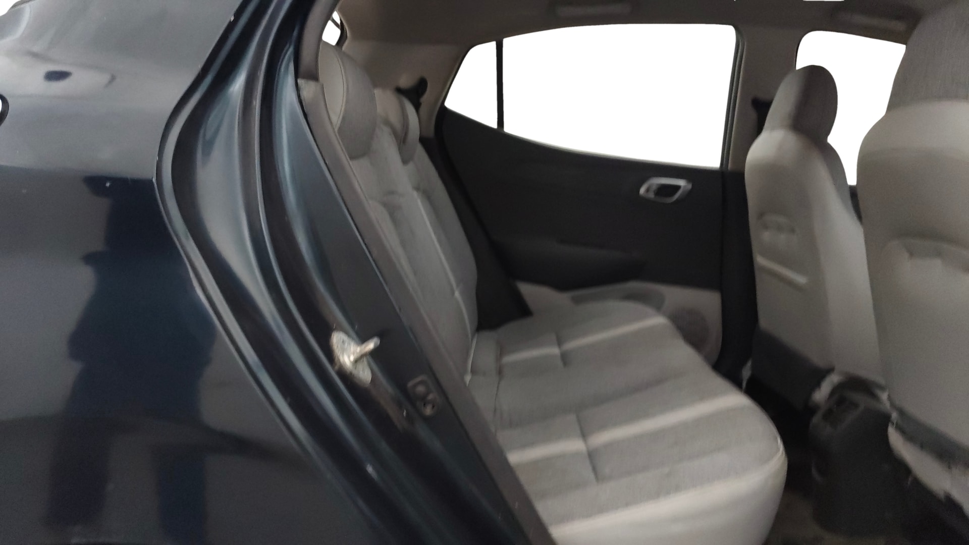 View 2022 Hyundai Grand i10 Nios Sportz CNG Image 29 Used 2022 Hyundai Grand i10 Nios Sportz CNG Image 29