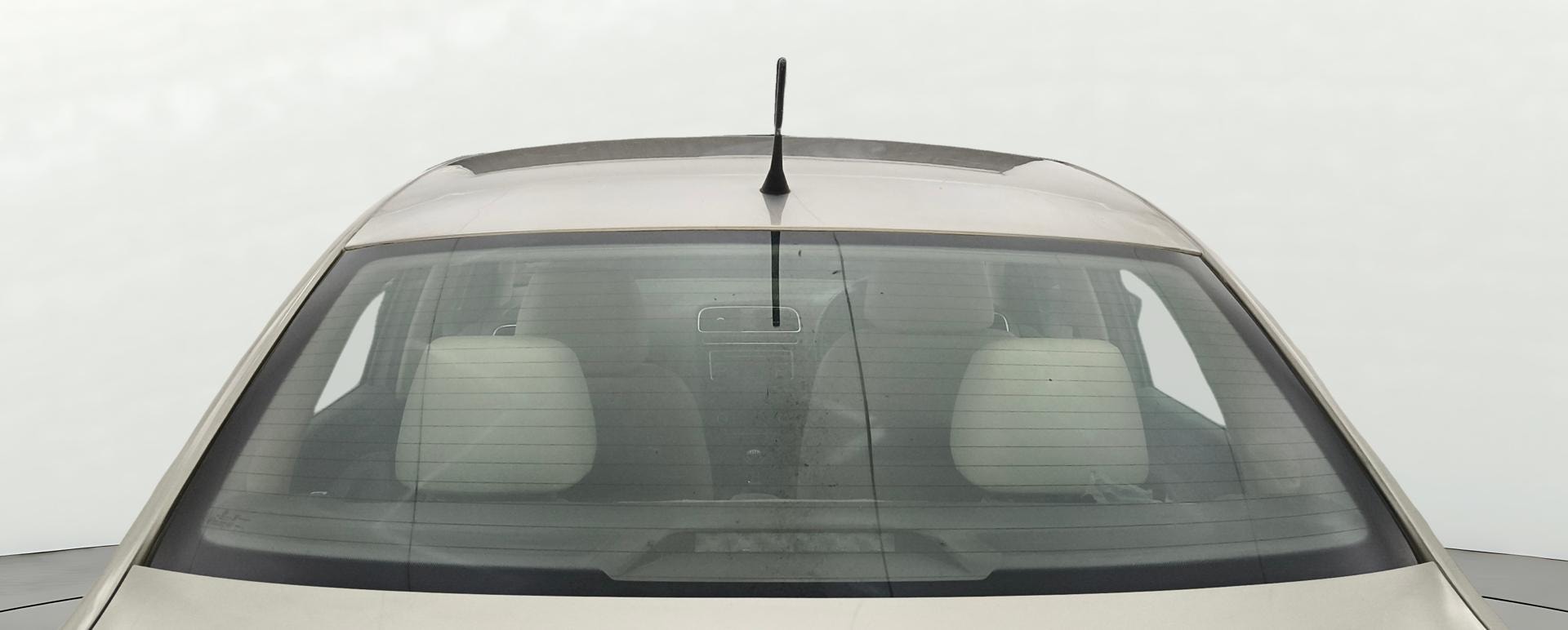 View 2014 Volkswagen Vento 1.2 L TSI Comfortline Petrol AT Image 3 Used 2014 Volkswagen Vento 1.2 L TSI Comfortline Petrol AT Image 3