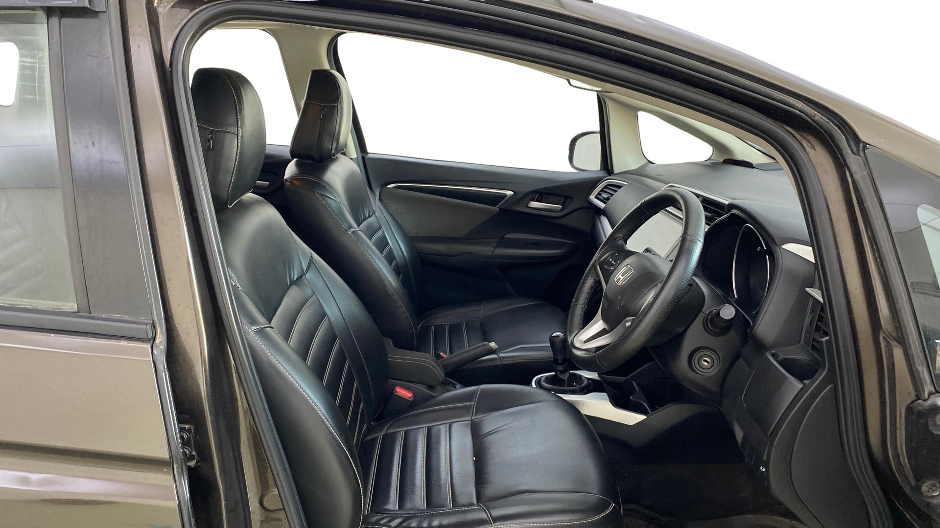 View 2018 Honda WR-V S MT Diesel Edge Edition Image 27 Used 2018 Honda WR-V S MT Diesel Edge Edition Image 27