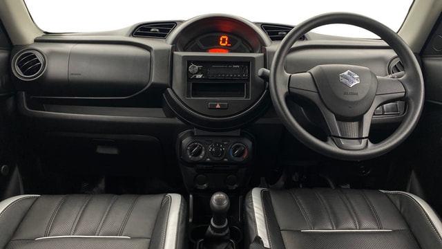 View Maruti Suzuki 1000 Image 15 Used Maruti Suzuki 1000 Image 15