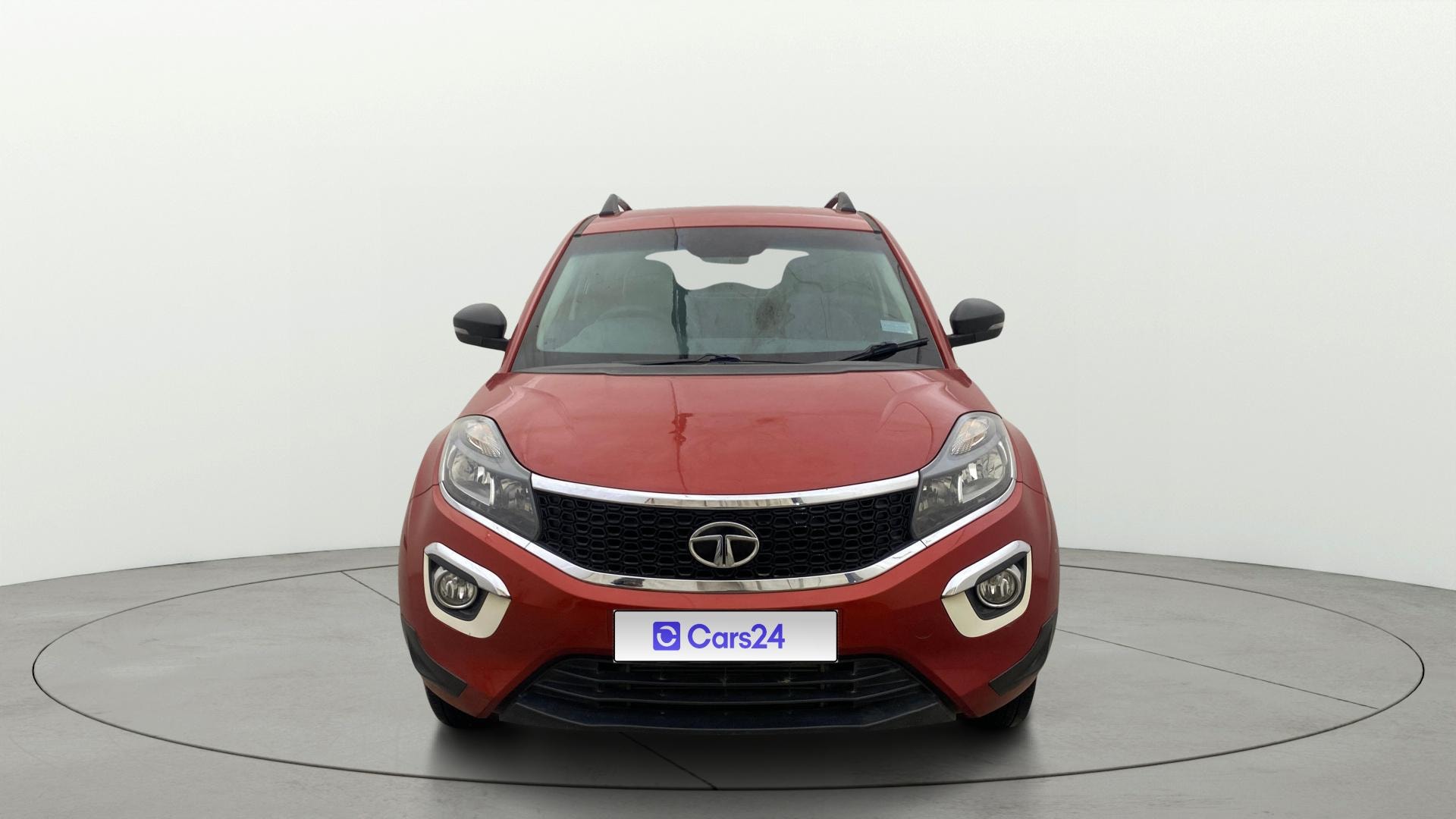 View 2018 Tata Nexon Revotron XM Image 1 Used 2018 Tata Nexon Revotron XM Image 1