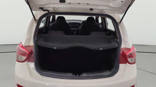View Hyundai Grand i10 Image 36 Used Hyundai Grand i10 Image 36