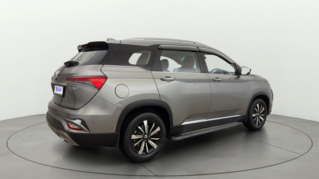 View MG Hector Plus Image 48 Used MG Hector Plus Image 48