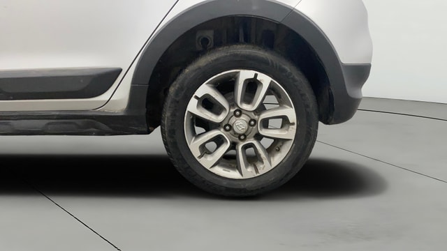 View Hyundai i20 Active Image 8 Used Hyundai i20 Active Image 8