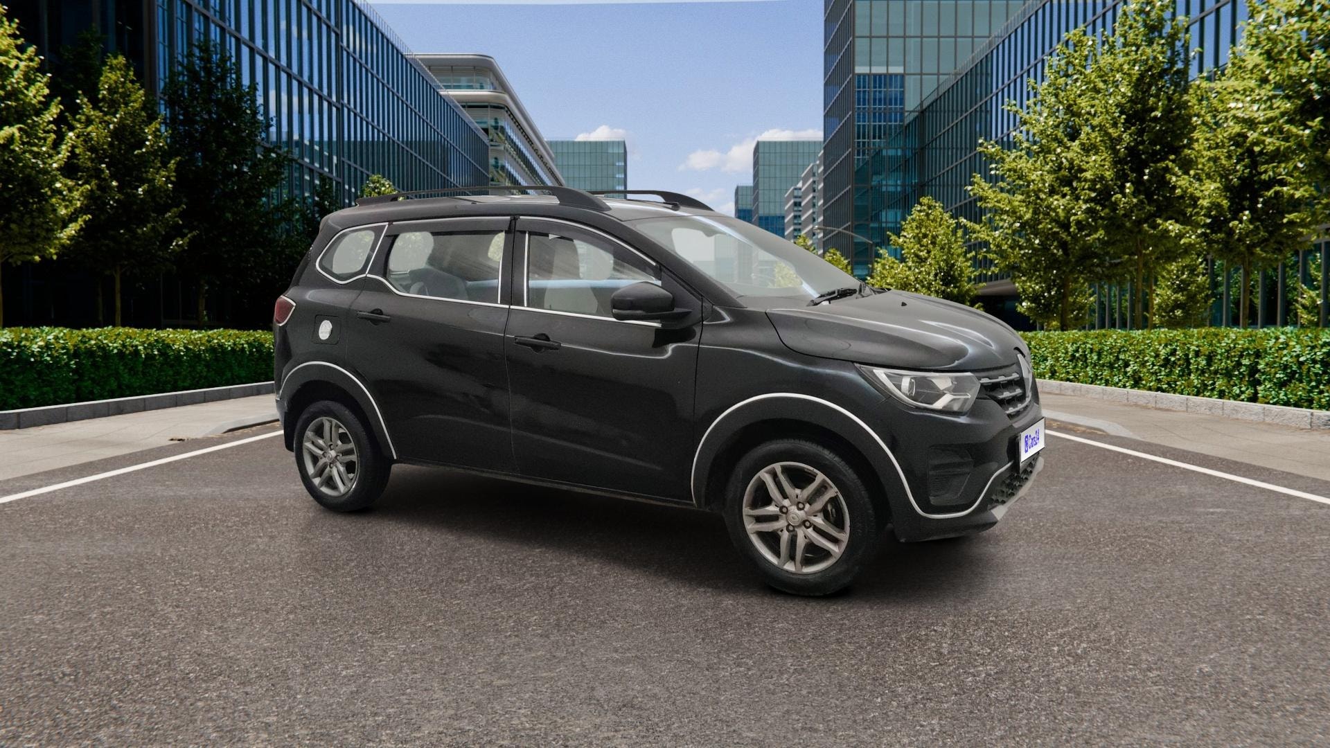 View 2025 Renault Triber RXT Image 22 Used 2025 Renault Triber RXT Image 22