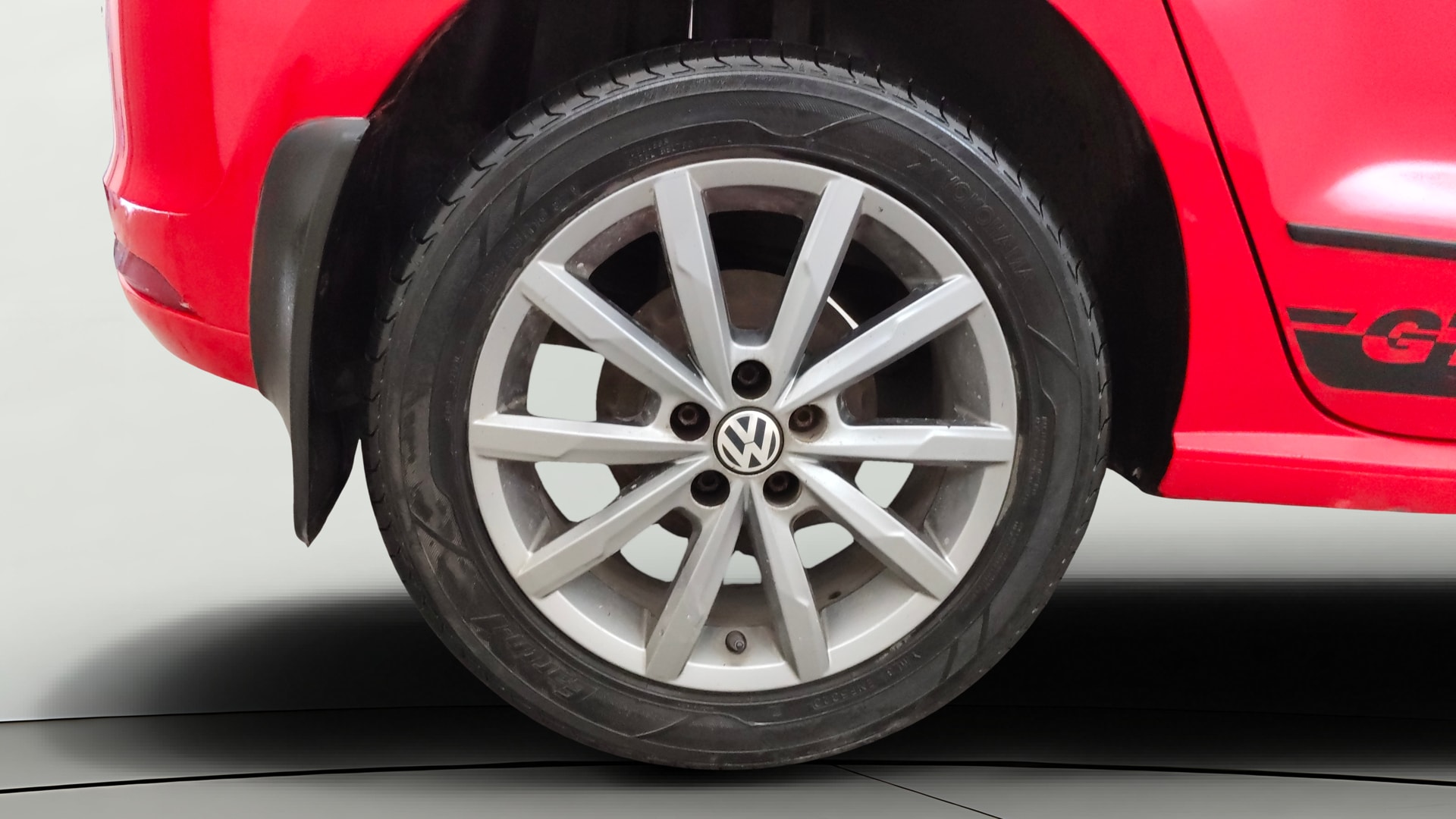 View 2019 Volkswagen Polo GT TSI Image 23 Used 2019 Volkswagen Polo GT TSI Image 23