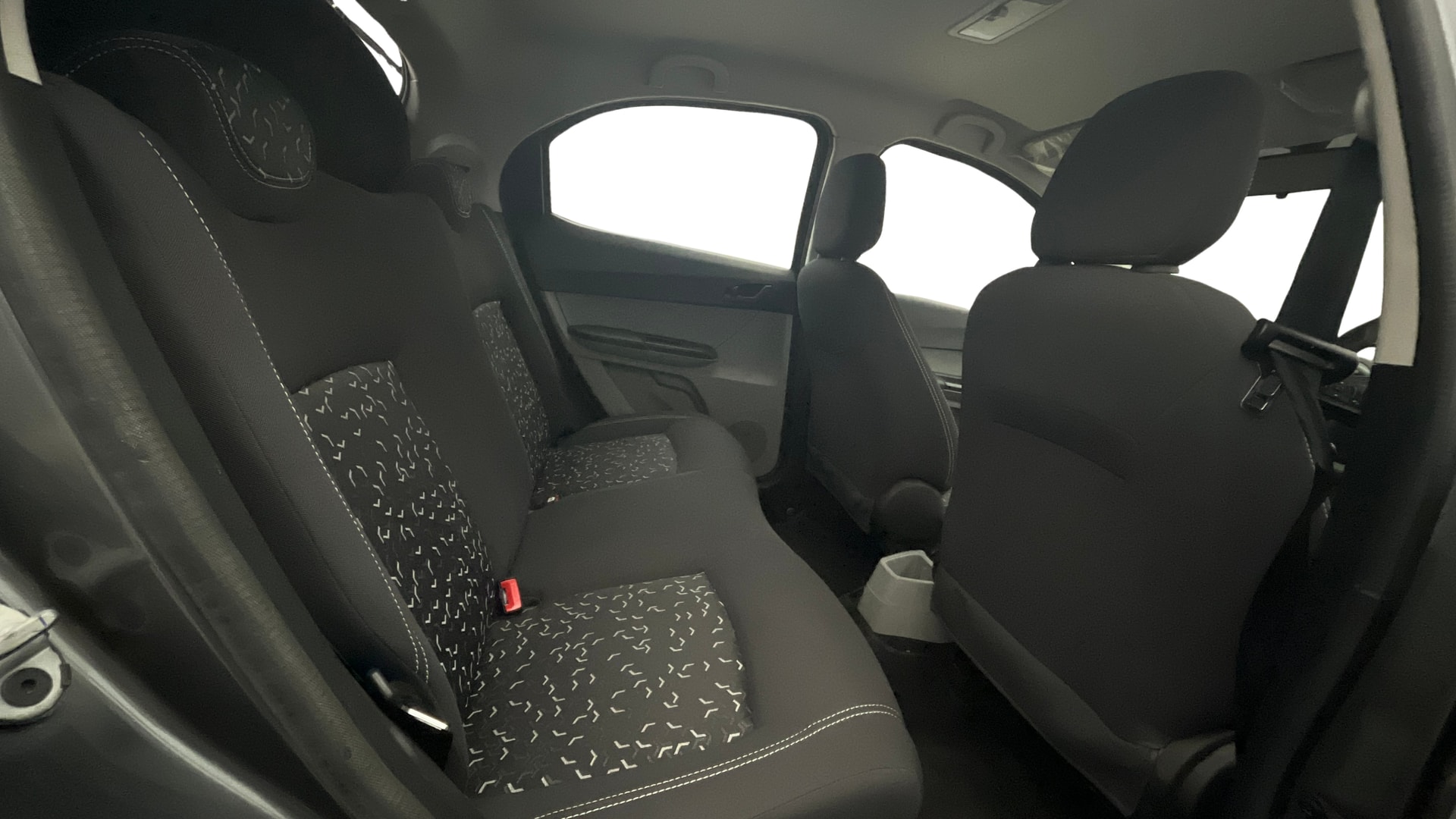 View 2021 Tata Tiago Revotorq XB Image 34 Used 2021 Tata Tiago Revotorq XB Image 34