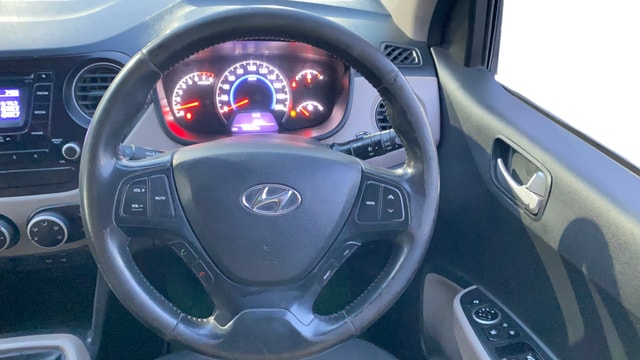 View Hyundai Grand i10 Image 19 Used Hyundai Grand i10 Image 19
