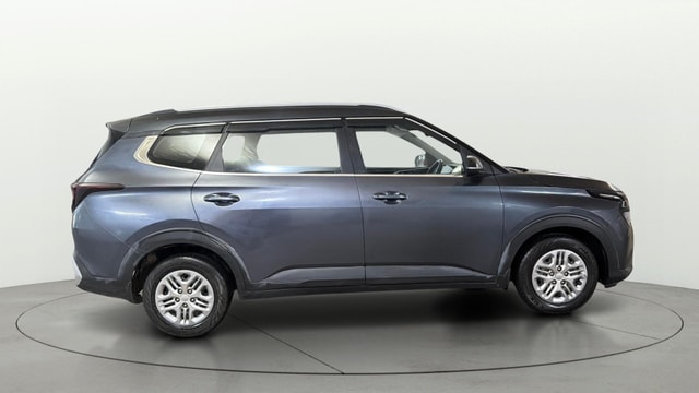 View Kia Carens Image 8 Used Kia Carens Image 8