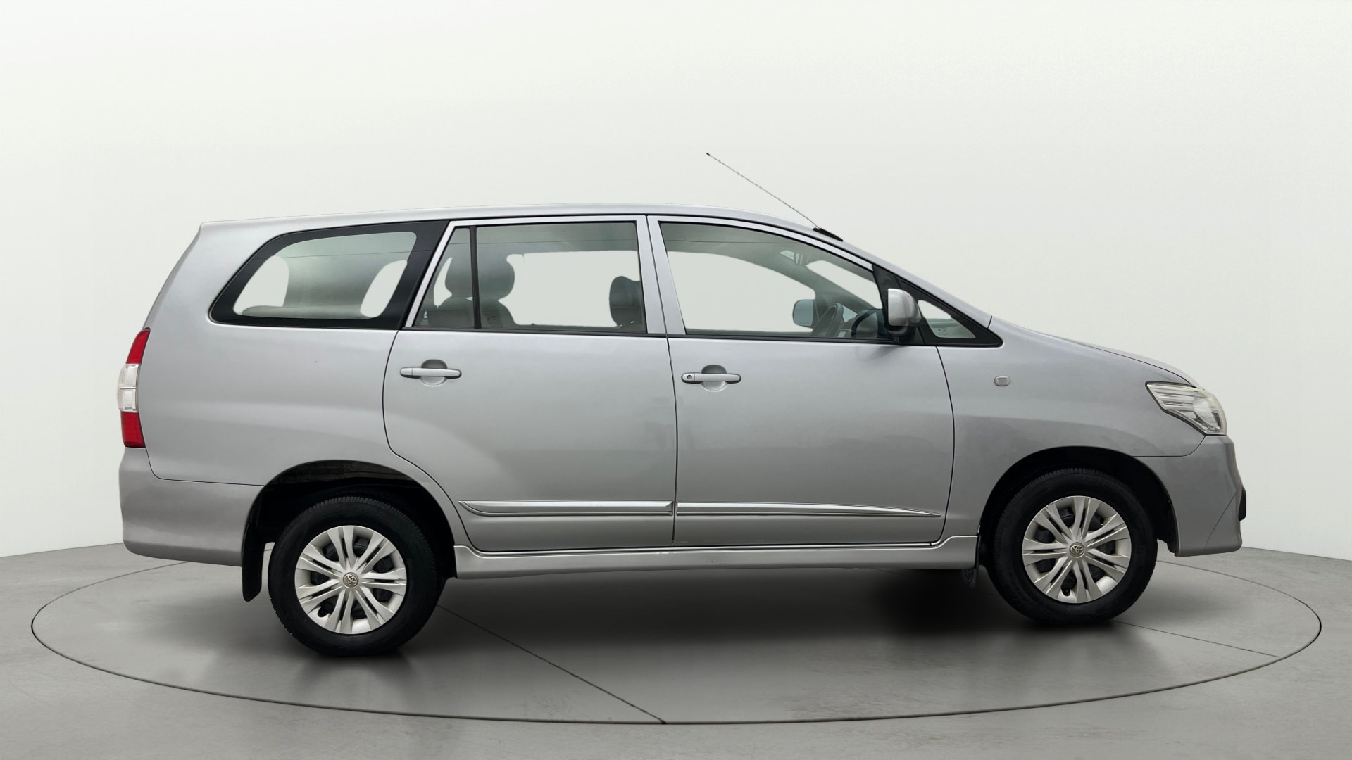 Used 2015 Toyota Innova Used 2015 Toyota Innova