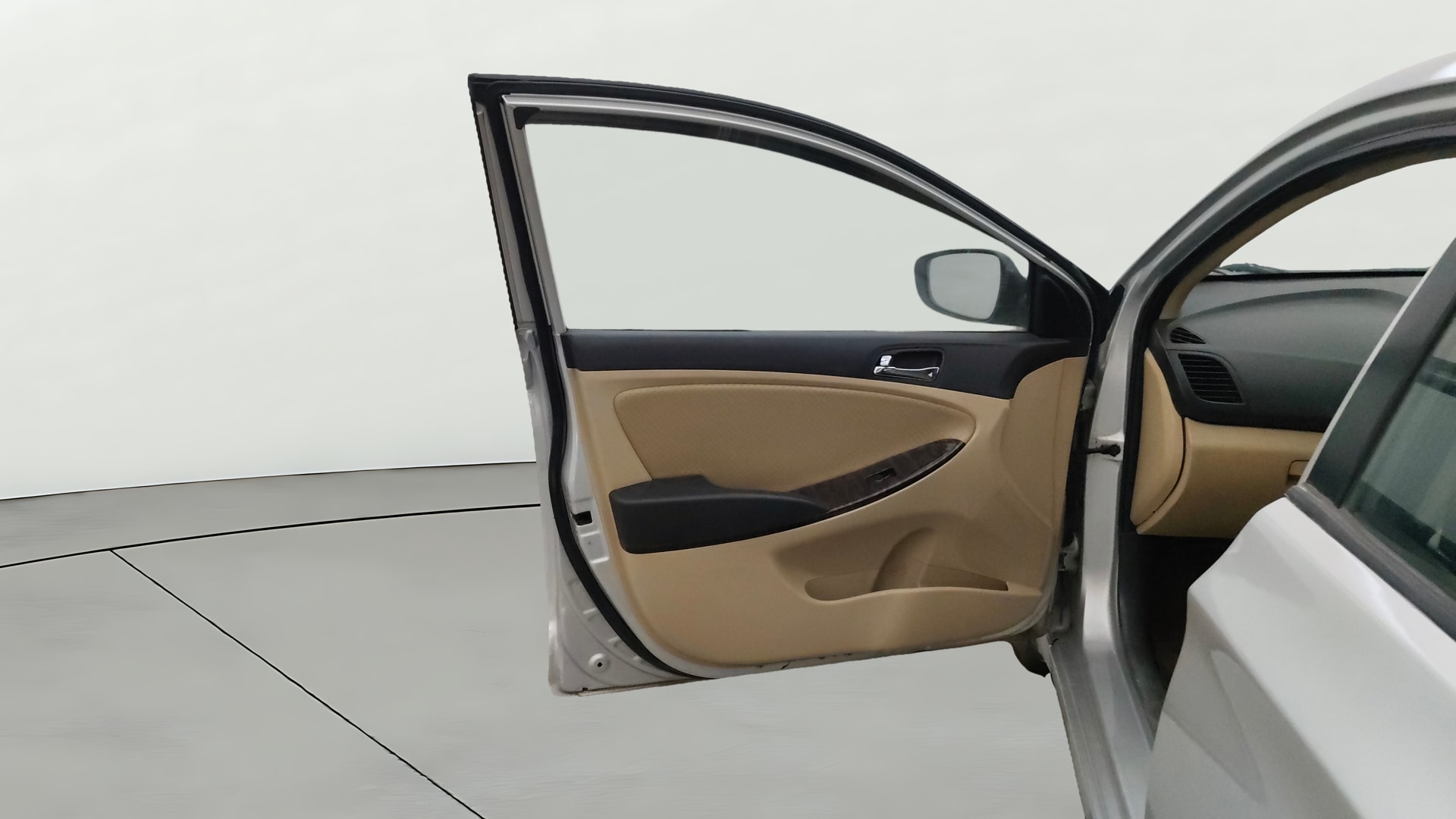 Used 2013 Hyundai Fluidic Verna Used 2013 Hyundai Fluidic Verna