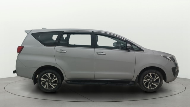 View Toyota Innova Crysta Image 29 Used Toyota Innova Crysta Image 29