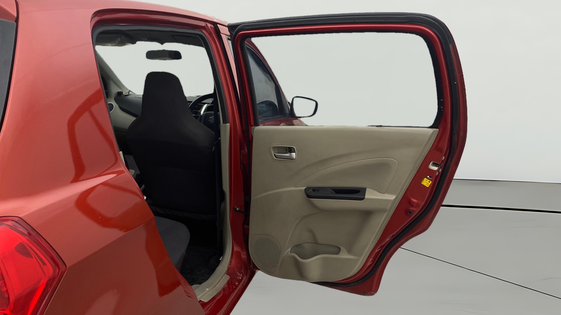 View 2016 Maruti Suzuki 1000 Base Variant Image 7 Used 2016 Maruti Suzuki 1000 Base Variant Image 7