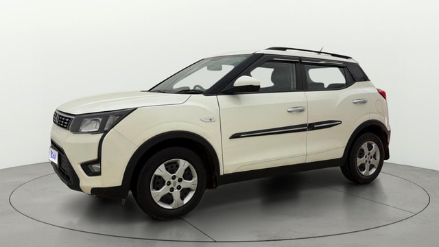 View Mahindra XUV300 Image 20 Used Mahindra XUV300 Image 20