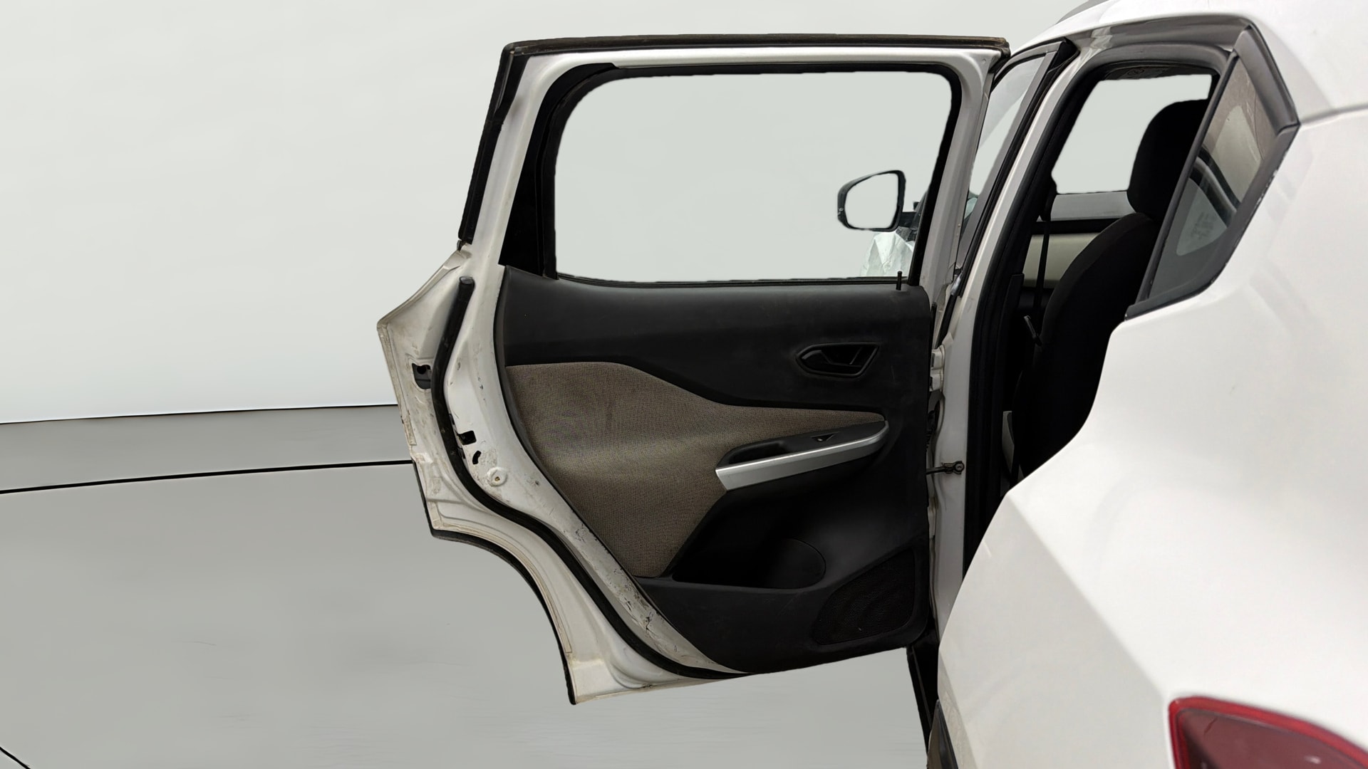 View 2022 Nissan Magnite XE Image 22 Used 2022 Nissan Magnite XE Image 22