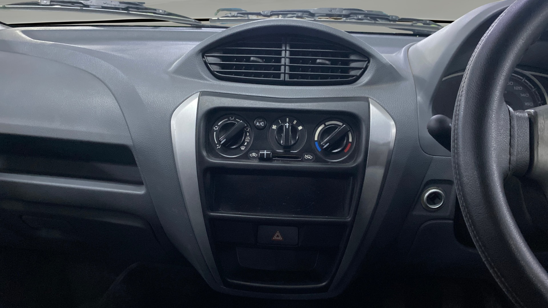 View 2014 Maruti Suzuki Alto 800 LX Image 17 Used 2014 Maruti Suzuki Alto 800 LX Image 17