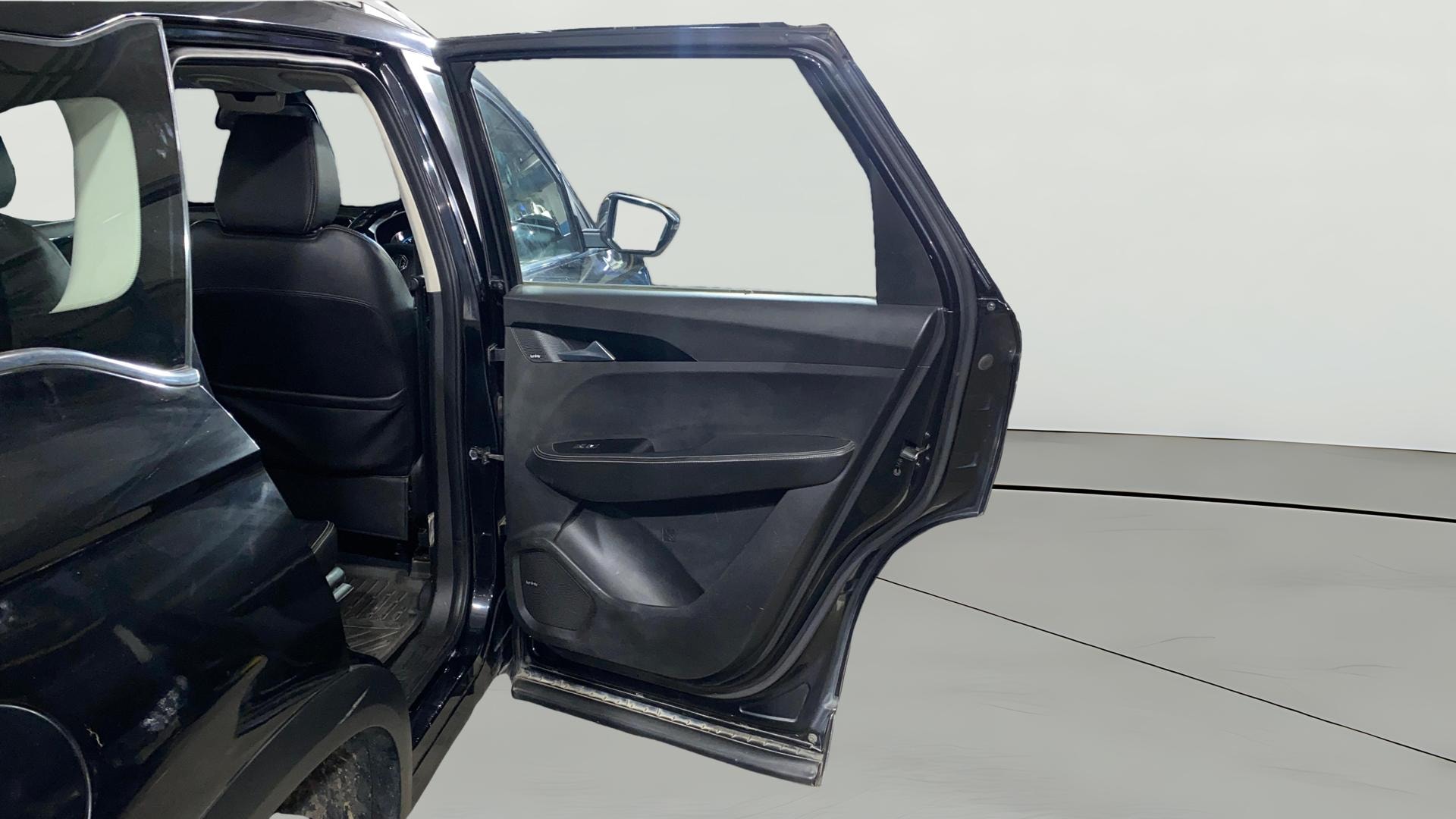 View 2020 MG Hector Sharp Diesel Image 8 Used 2020 MG Hector Sharp Diesel Image 8