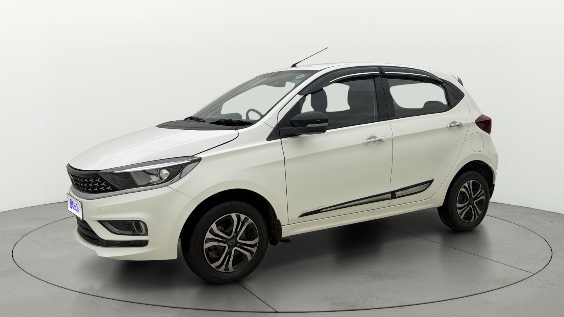 Used 2022 Tata Tiago Used 2022 Tata Tiago
