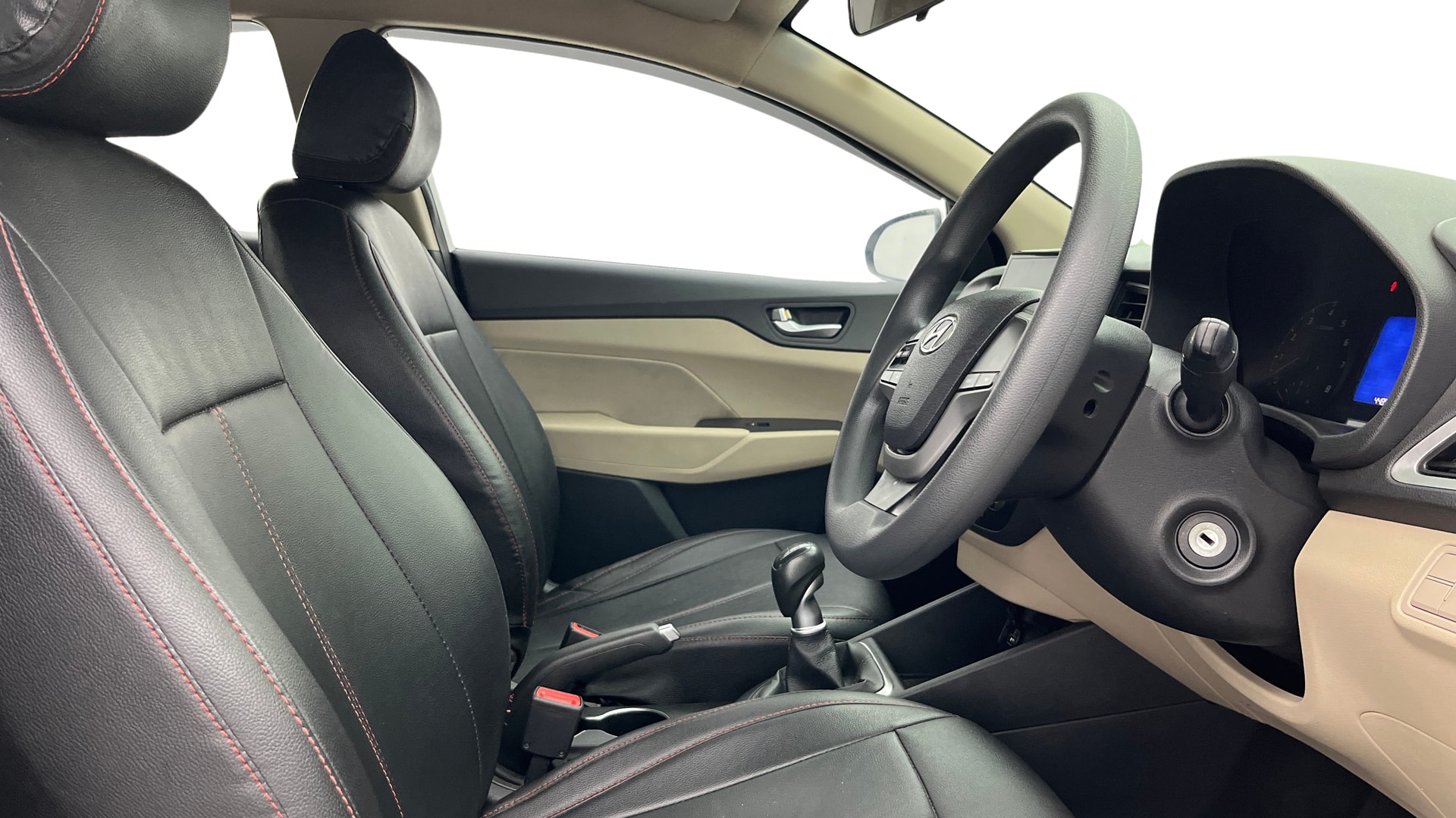 View 2022 Hyundai Verna 1.5 VTVT S Plus MT Image 26 Used 2022 Hyundai Verna 1.5 VTVT S Plus MT Image 26