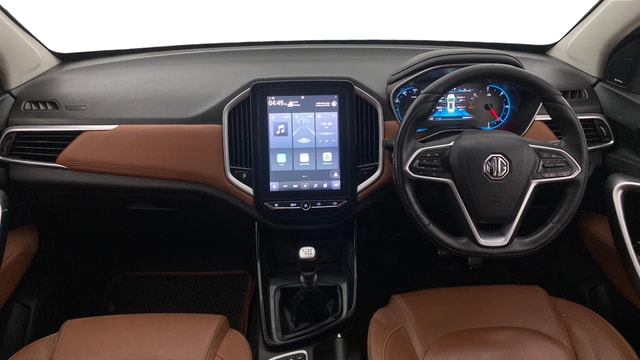 View MG Hector Plus Image 32 Used MG Hector Plus Image 32