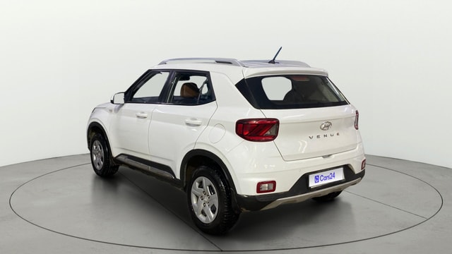 View Hyundai Venue Image 2 Used Hyundai Venue Image 2