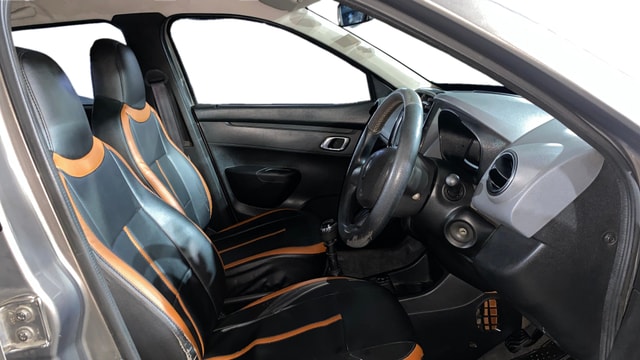 View Renault Kwid Image 26 Used Renault Kwid Image 26