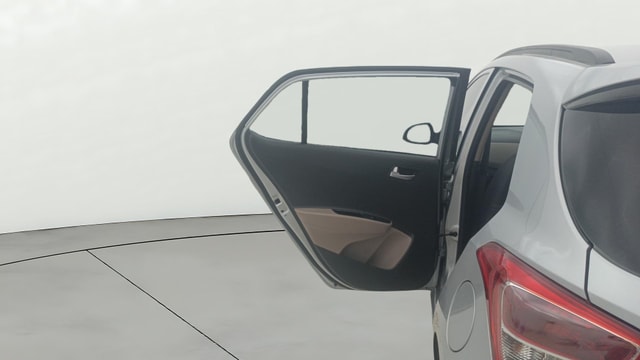 View Hyundai Grand i10 Image 14 Used Hyundai Grand i10 Image 14