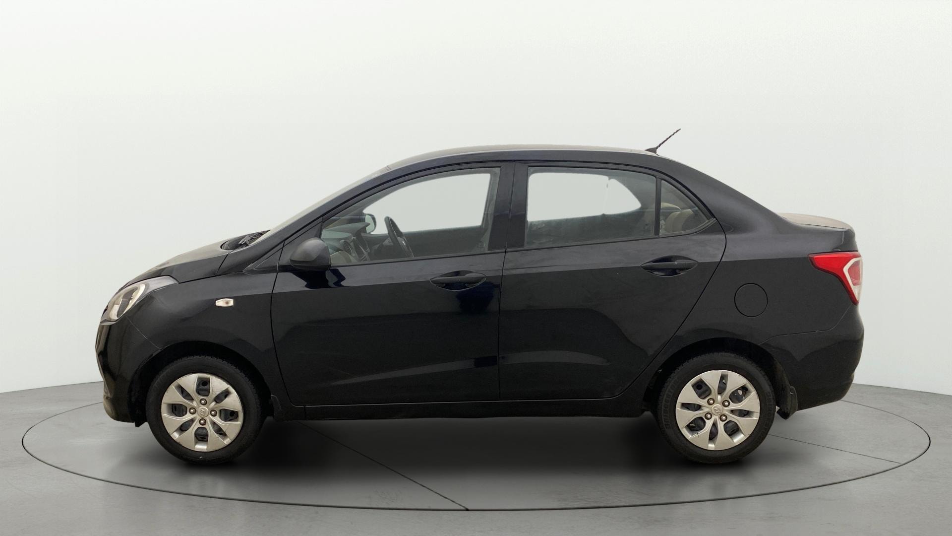 Used 2015 Hyundai Xcent Used 2015 Hyundai Xcent