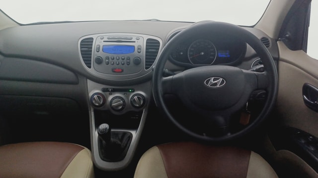 View Hyundai i10 Image 12 Used Hyundai i10 Image 12