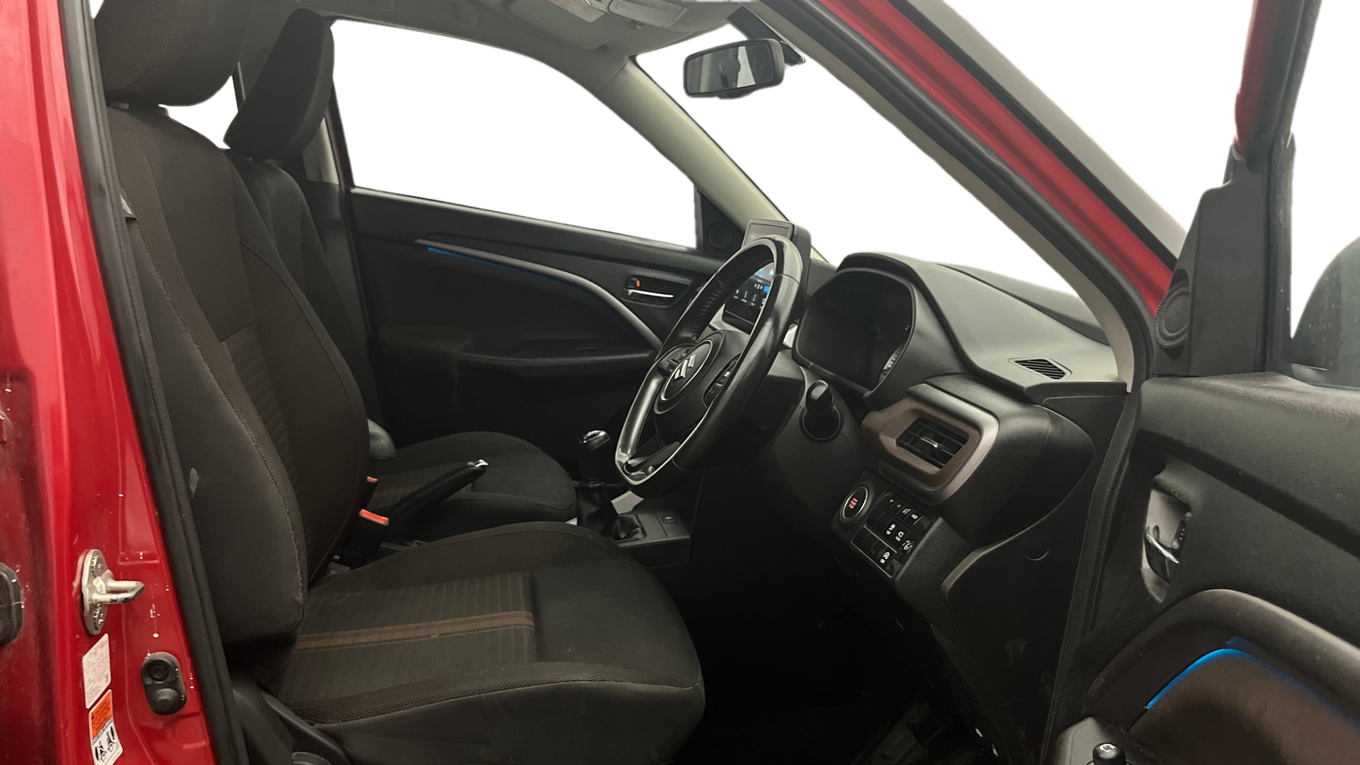 View 2023 Maruti Suzuki 1000 Base Variant Image 18 Used 2023 Maruti Suzuki 1000 Base Variant Image 18