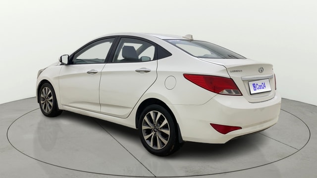 View Hyundai Fluidic Verna Image 2 Used Hyundai Fluidic Verna Image 2