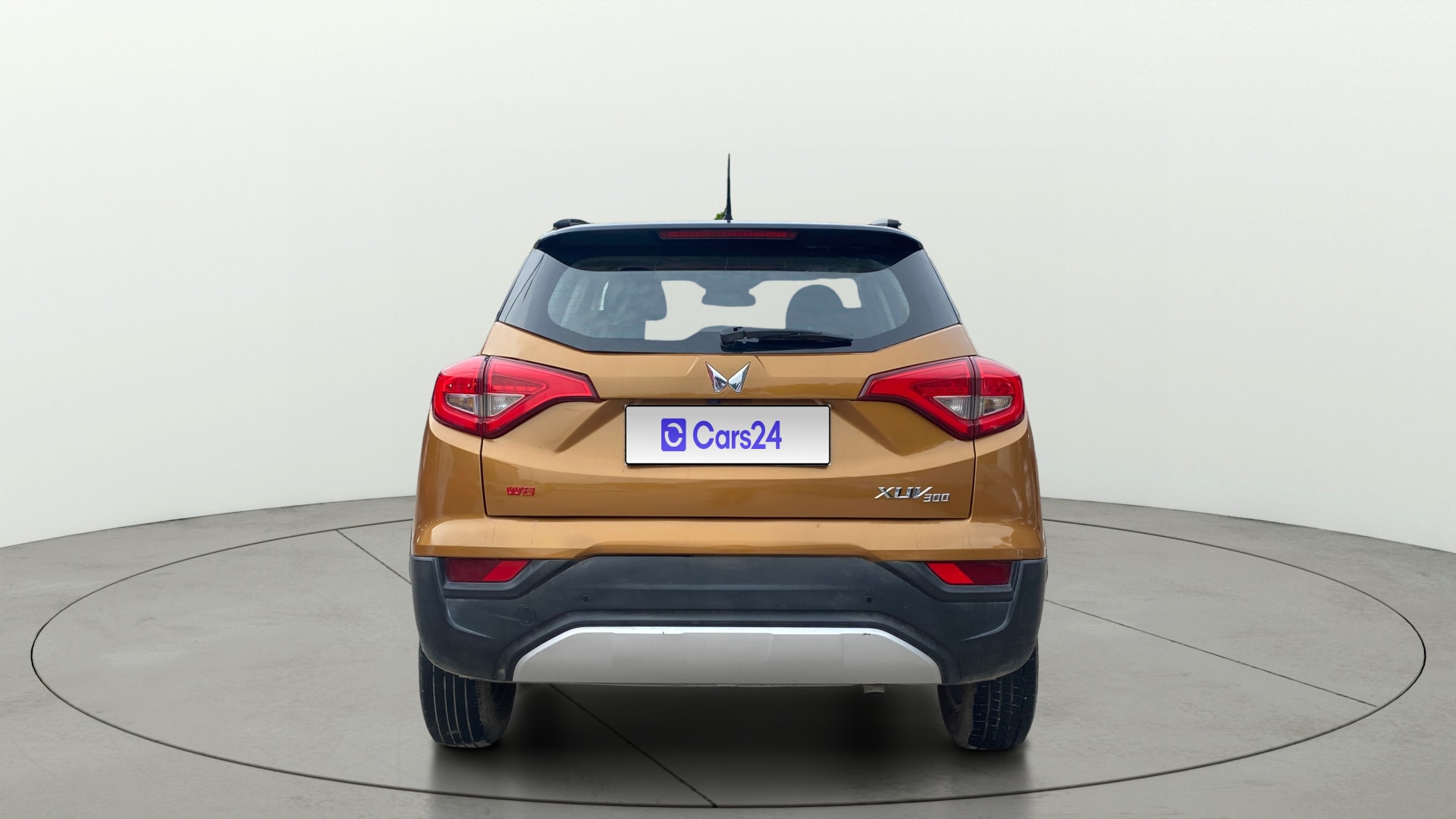 View 2022 Mahindra XUV300 W4 Petrol BS IV Image 44 Used 2022 Mahindra XUV300 W4 Petrol BS IV Image 44