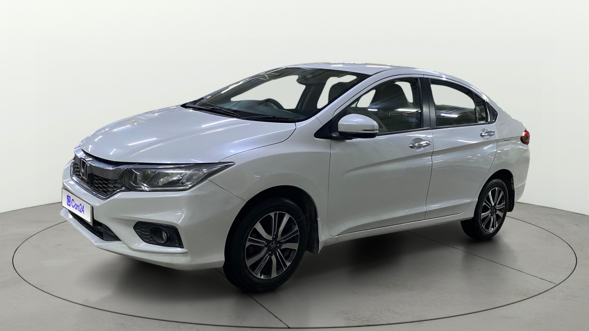 View 2017 Honda City ZX MT Diesel Anniversary Edition Image 22 Used 2017 Honda City ZX MT Diesel Anniversary Edition Image 22