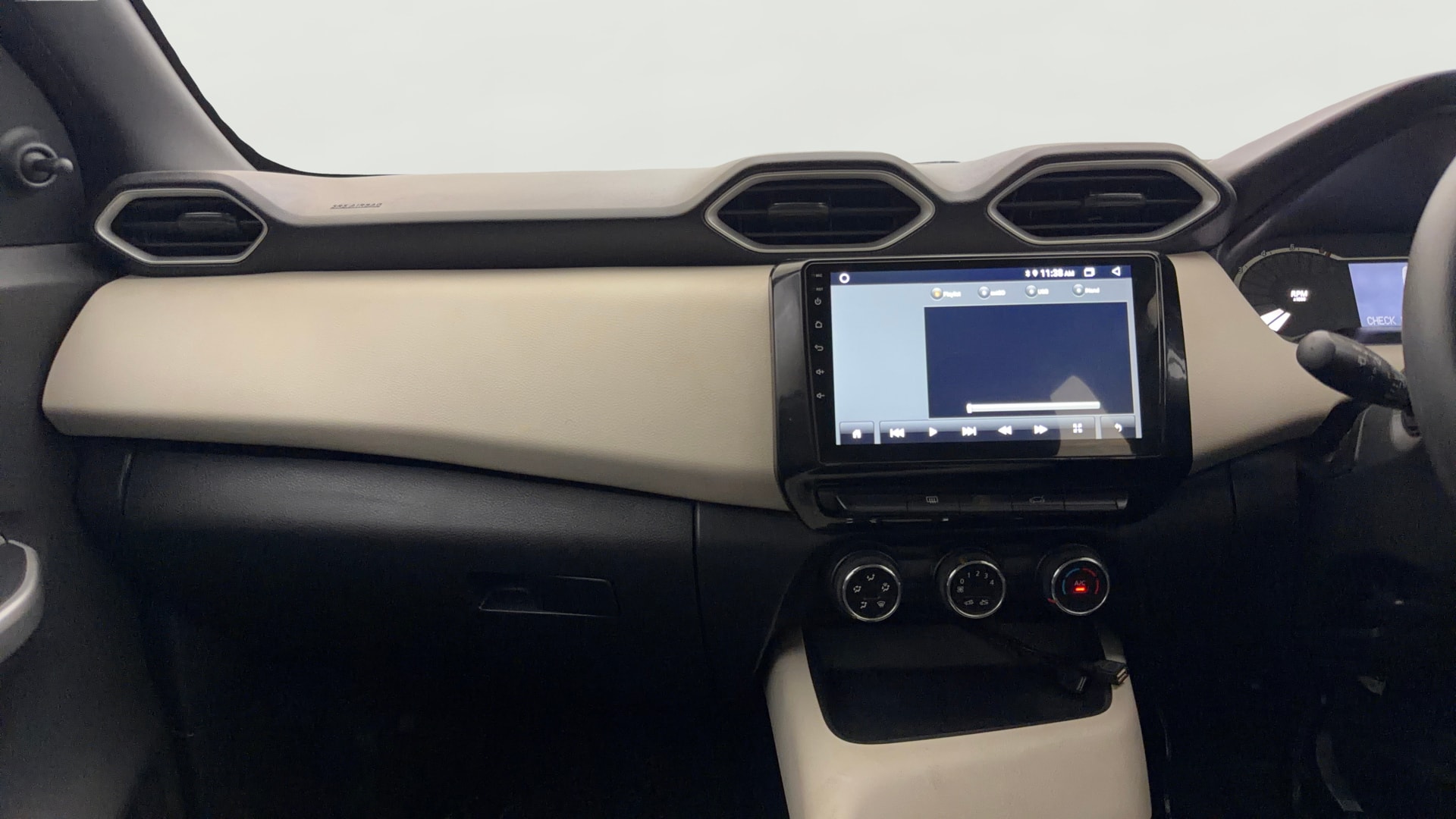 Used 2024 Nissan Magnite Used 2024 Nissan Magnite