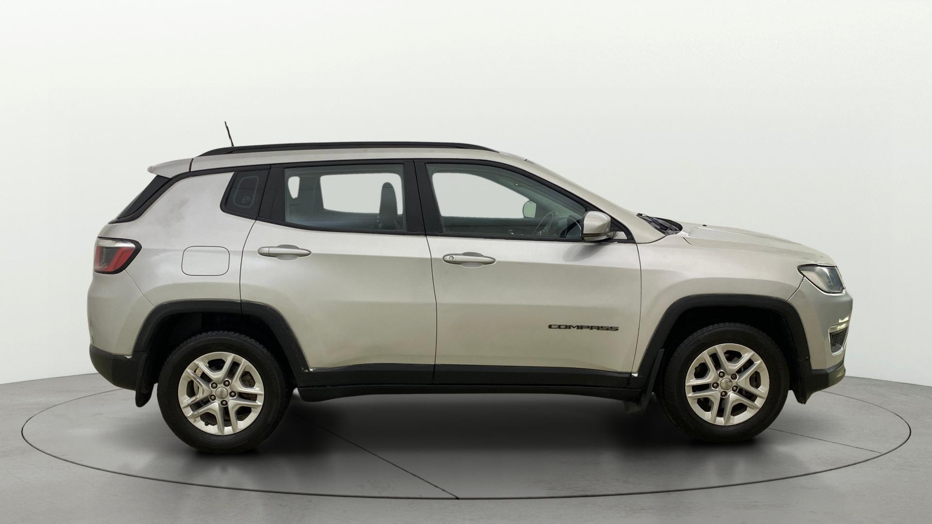 View 2020 Jeep Compass Sport Plus Diesel BS IV Image 8 Used 2020 Jeep Compass Sport Plus Diesel BS IV Image 8