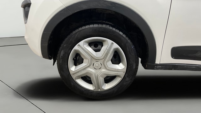 View Tata Nexon Image 27 Used Tata Nexon Image 27