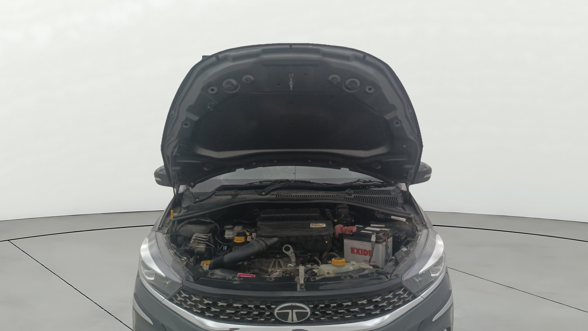 View 2024 Tata Tiago Revotorq XB Image 33 Used 2024 Tata Tiago Revotorq XB Image 33