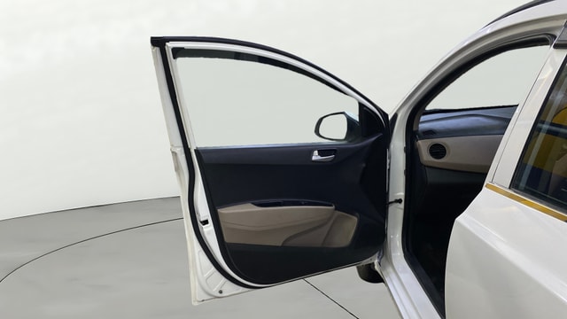 View Hyundai Grand i10 Image 31 Used Hyundai Grand i10 Image 31