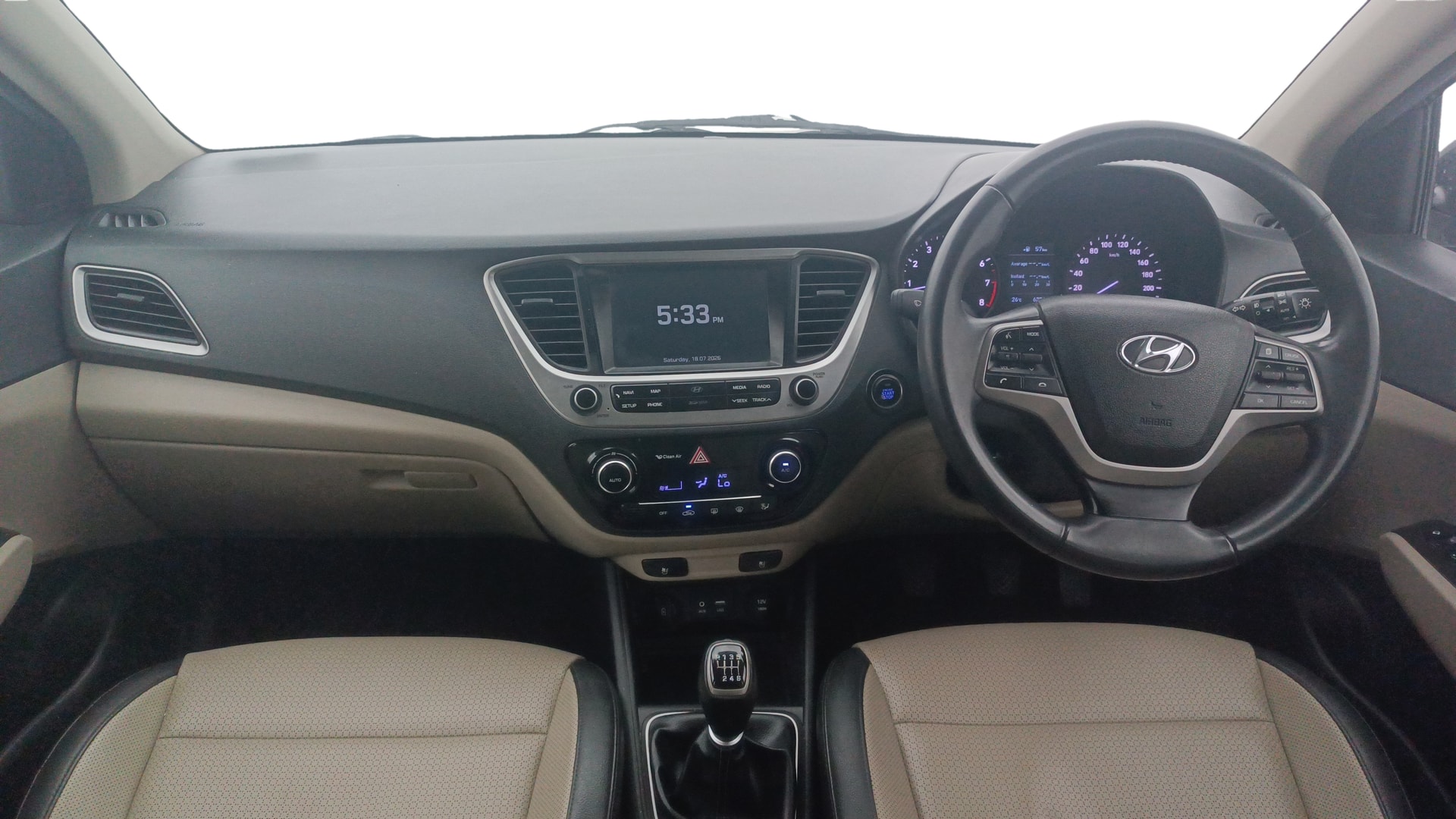 View 2018 Hyundai Verna 1.6 VTVT SX Image 30 Used 2018 Hyundai Verna 1.6 VTVT SX Image 30