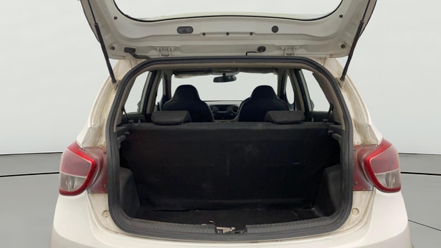 View Hyundai Grand i10 Image 37 Used Hyundai Grand i10 Image 37