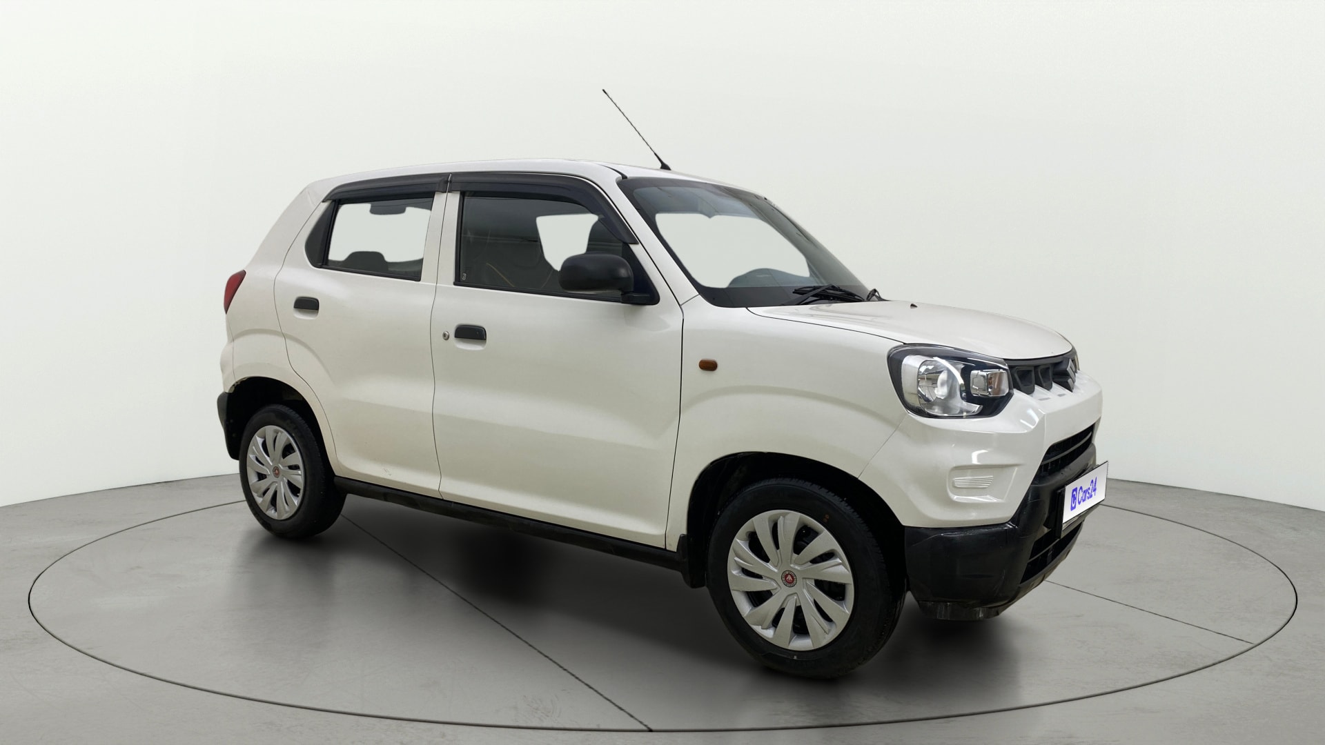 View 2020 Maruti Suzuki 1000 Base Variant Image 35 Used 2020 Maruti Suzuki 1000 Base Variant Image 35