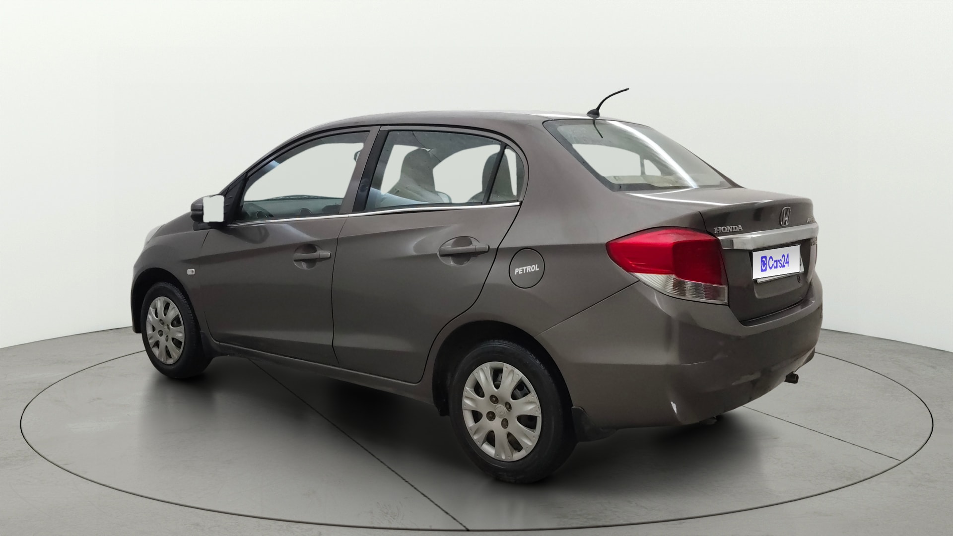 View 2015 Honda Amaze E MT Petrol BS IV Image 2 Used 2015 Honda Amaze E MT Petrol BS IV Image 2