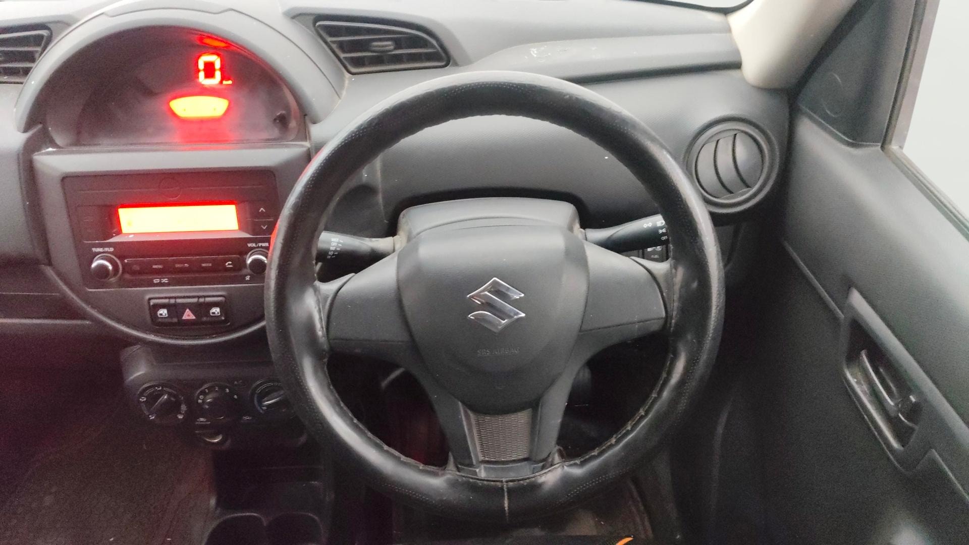 View 2021 Maruti Suzuki 1000 Base Variant Image 20 Used 2021 Maruti Suzuki 1000 Base Variant Image 20