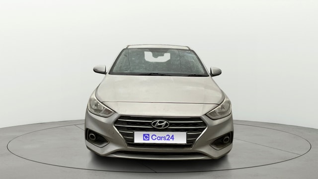 View Hyundai Verna Image 1 Used Hyundai Verna Image 1