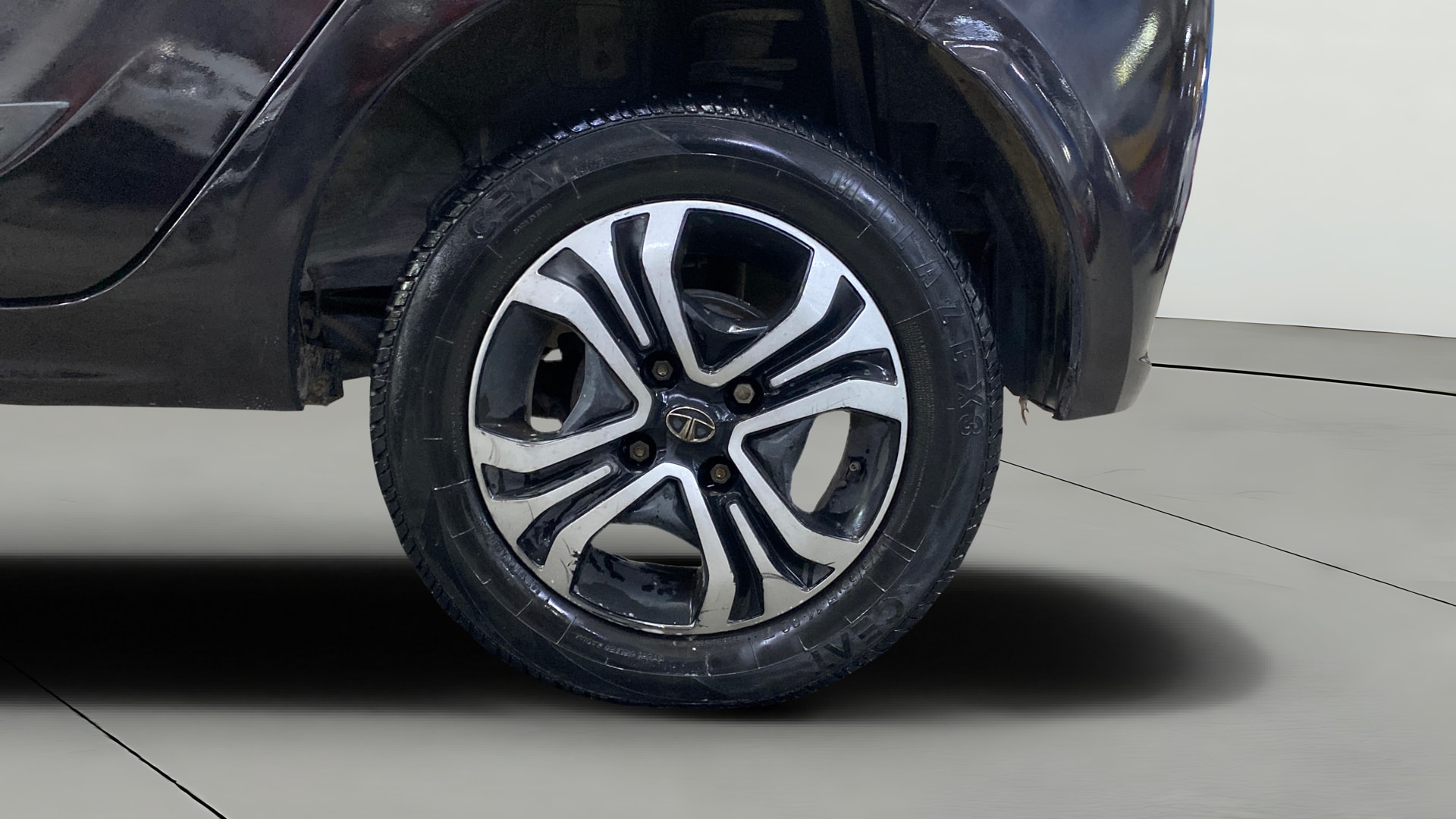 Used 2022 Tata Tiago Used 2022 Tata Tiago