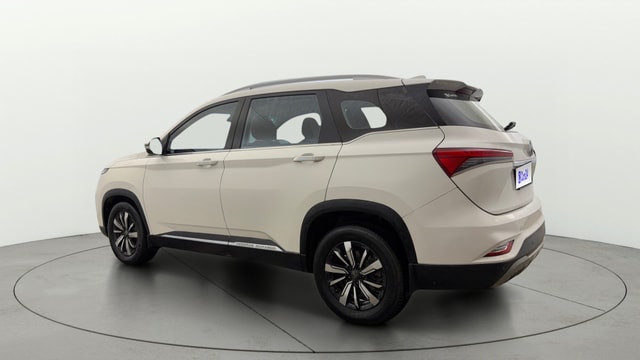 View MG Hector Plus Image 2 Used MG Hector Plus Image 2