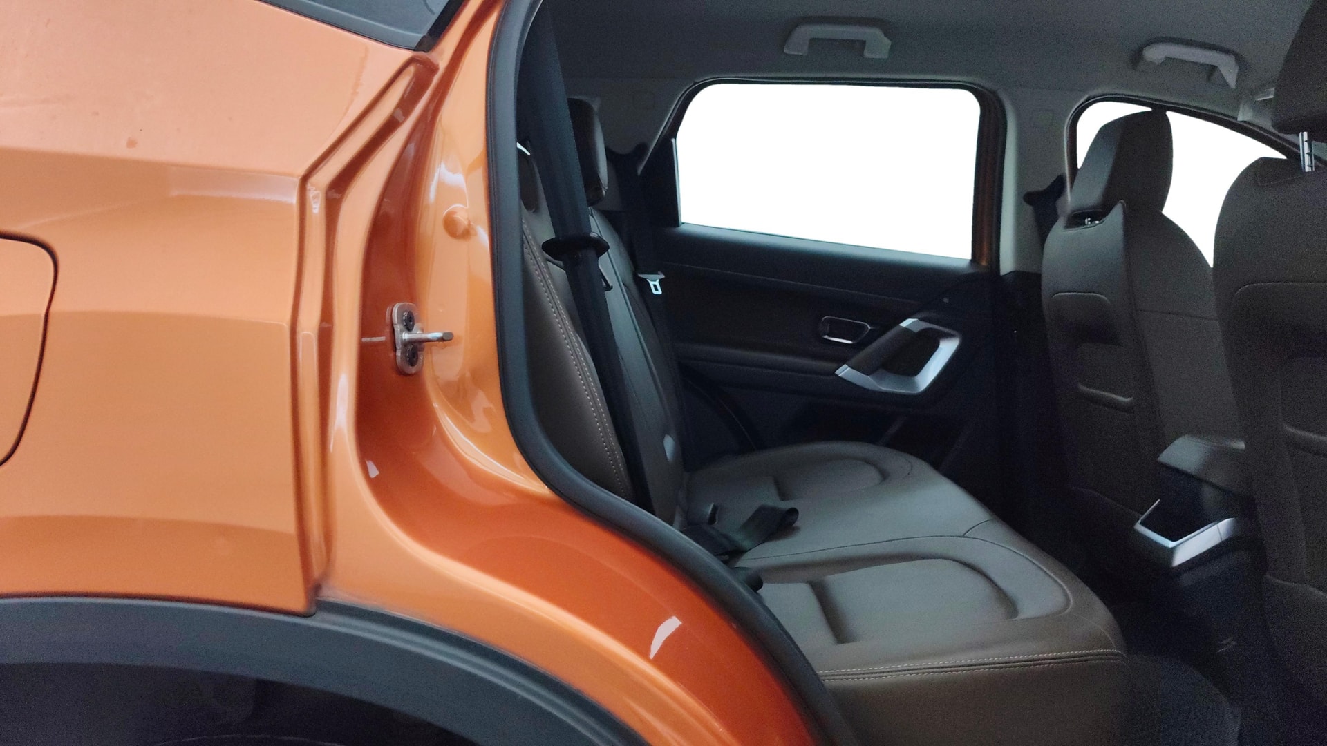 View 2019 Tata Harrier XE Image 30 Used 2019 Tata Harrier XE Image 30