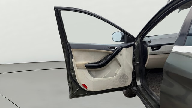 View Tata Nexon Image 31 Used Tata Nexon Image 31