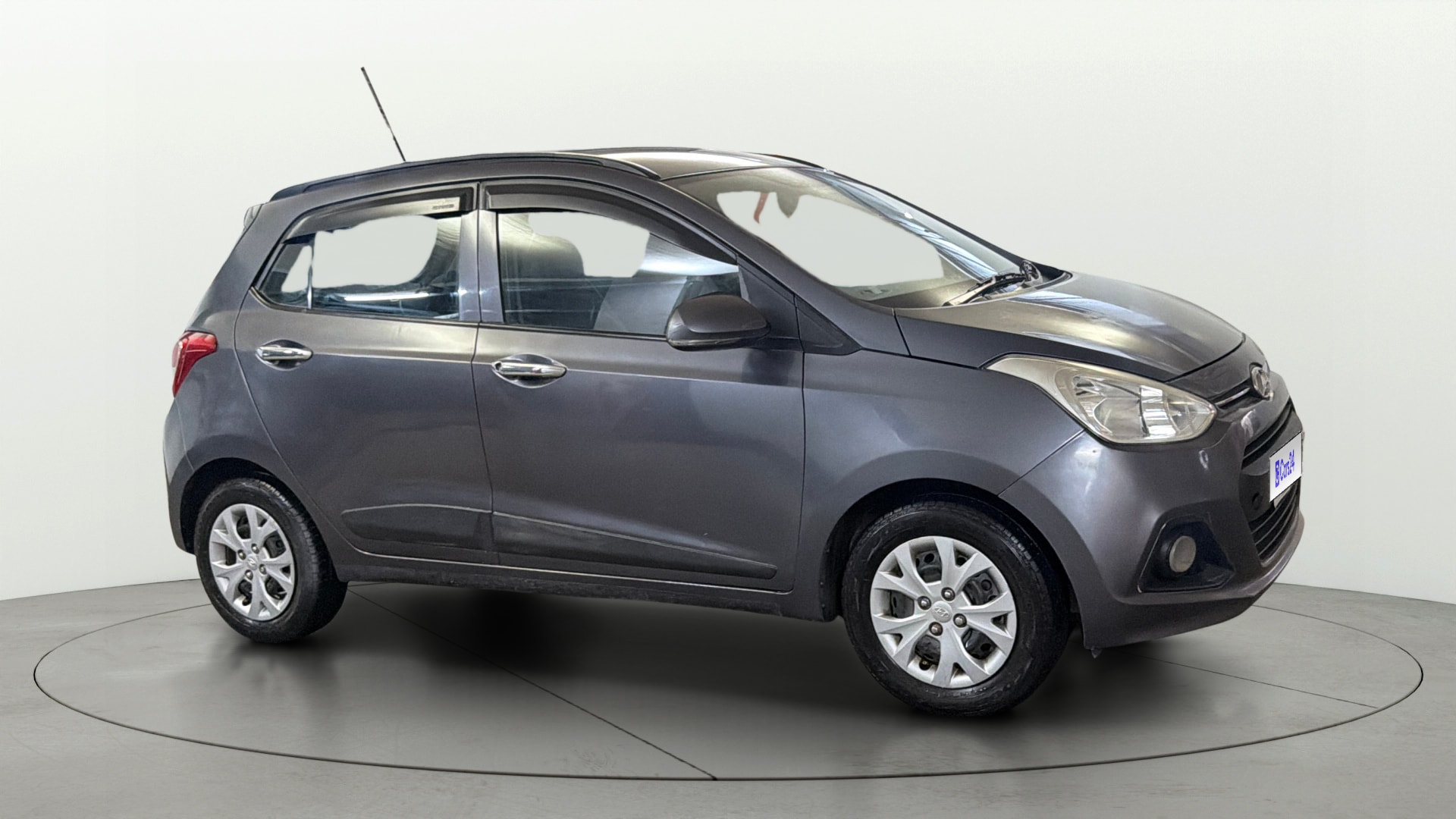 View 2015 Hyundai Grand i10 Sportz 1.2 Kappa Image 35 Used 2015 Hyundai Grand i10 Sportz 1.2 Kappa Image 35